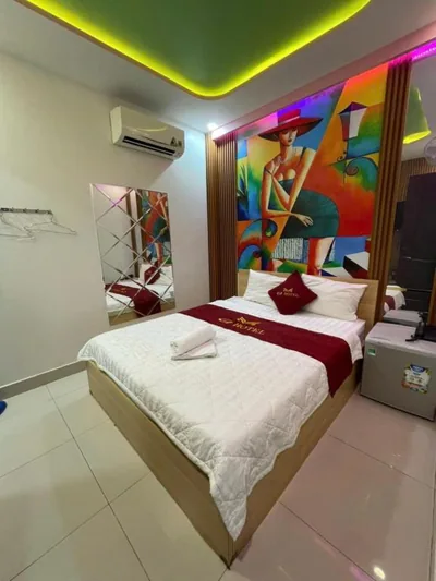 Deluxe-Zimmer — Khách sạn Gia Hân 196 Phan Xích Long